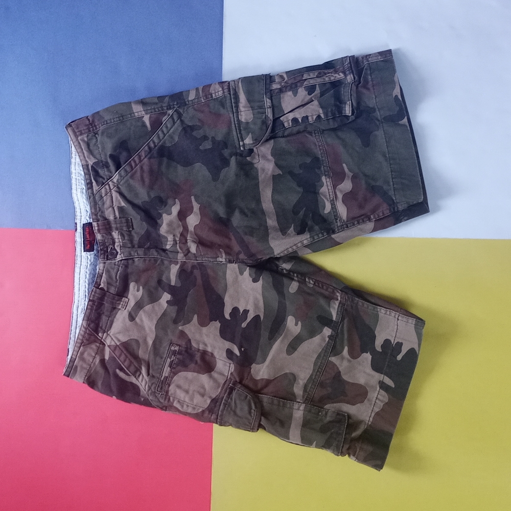 Modern Foot Locker Camo Cargo Shorts
